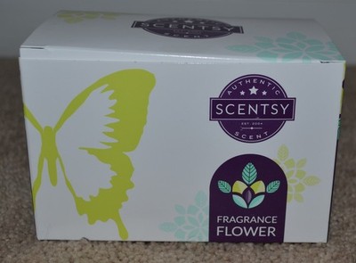 Scentsy Buttercup Bell Fragrance Flower Diffuser - Cozy Cardigan - NEW