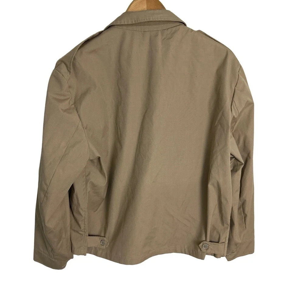 Chaqueta cortavientos Neptuno uniforme tostado para hombre de la Marina de los Estados Unidos de colección de los 80’s talla 42 R Foto 2 de 4