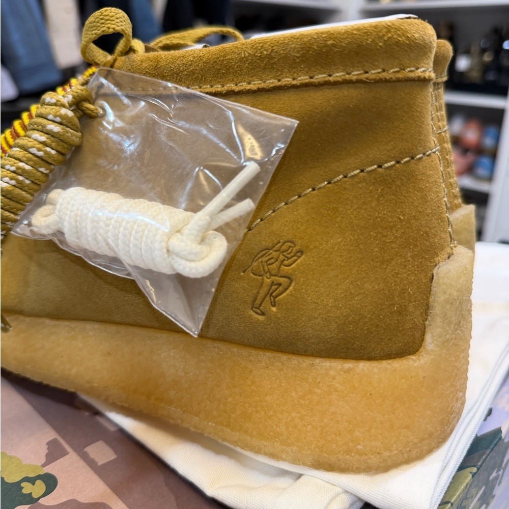 Clarks Mustard Suede Rossendale Shoes | eBay display picture 1