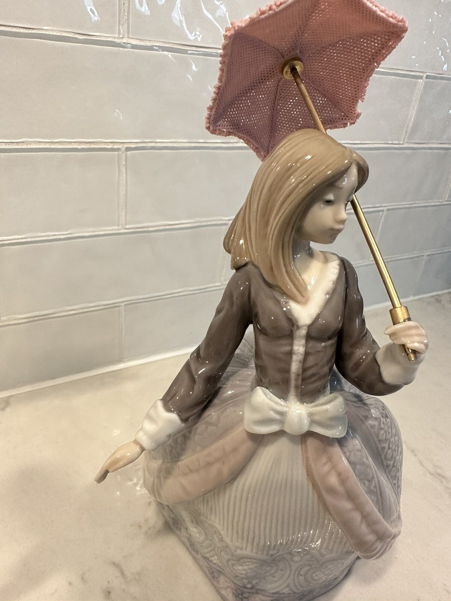 匿名配送 廃盤 リヤドロ LLADRO 5211「パラソルの娘アンジェラ」 Lladro#5211 Angela Lady with Parasol - Retired Excellent