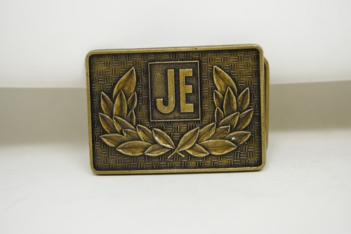 Vintage Laurel Wreath Leaf Crown 'JE' Brass Belt Buckle 3" x 2 1/4" - Picture 4 of 9