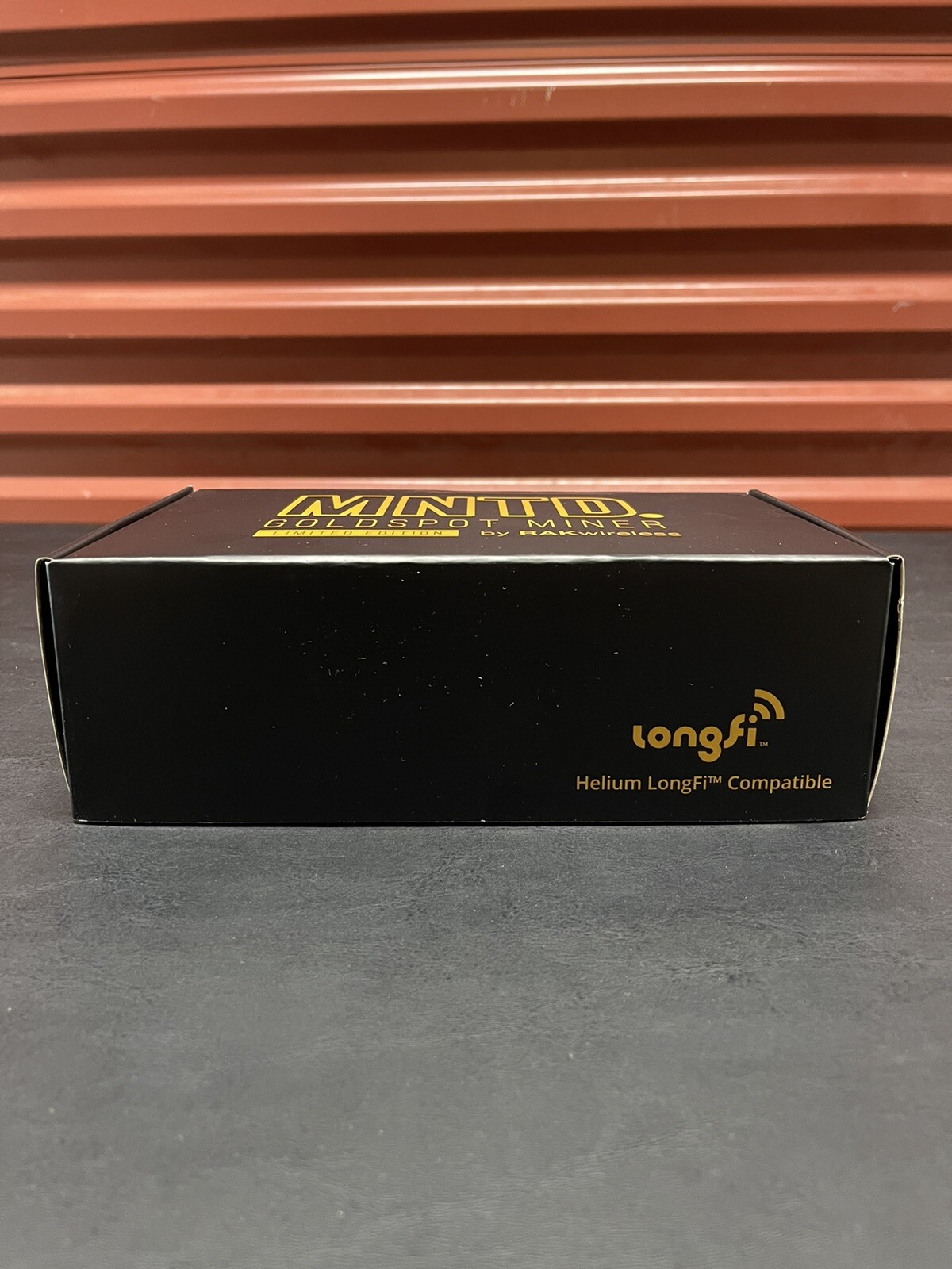 New MNTD. RAK Wireless Goldspot Helium Miner LE (US915) + SD Upgrade Kit