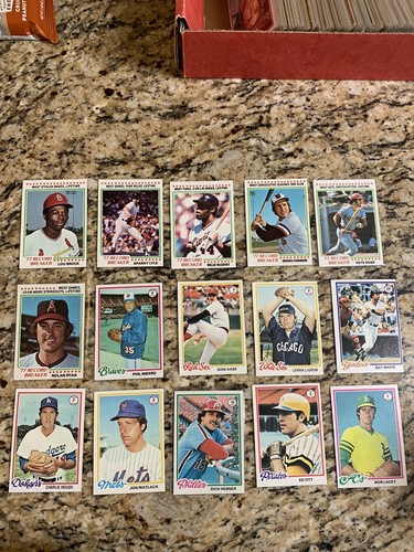 1978 TOPPS BASEBALL YOU PICK / COMPLETE YOUR SET #1-723 SEE PICS - Picture 1 of 17