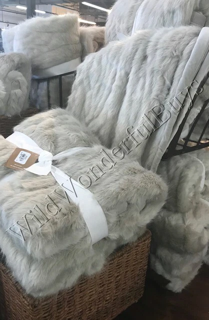 Manta Pottery Barn Imitación Piel Mini Acanalada 50x60 Gris Claro Nueva🦩 Foto 3 de 3