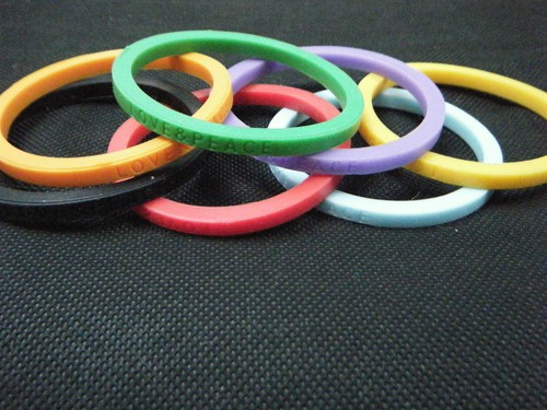 FASHION UNISEX PEACE & LOVE HIPPY BOHO RUBBER SILICONE WRIST BRACELET BAND UK - 第 2/2 張圖片