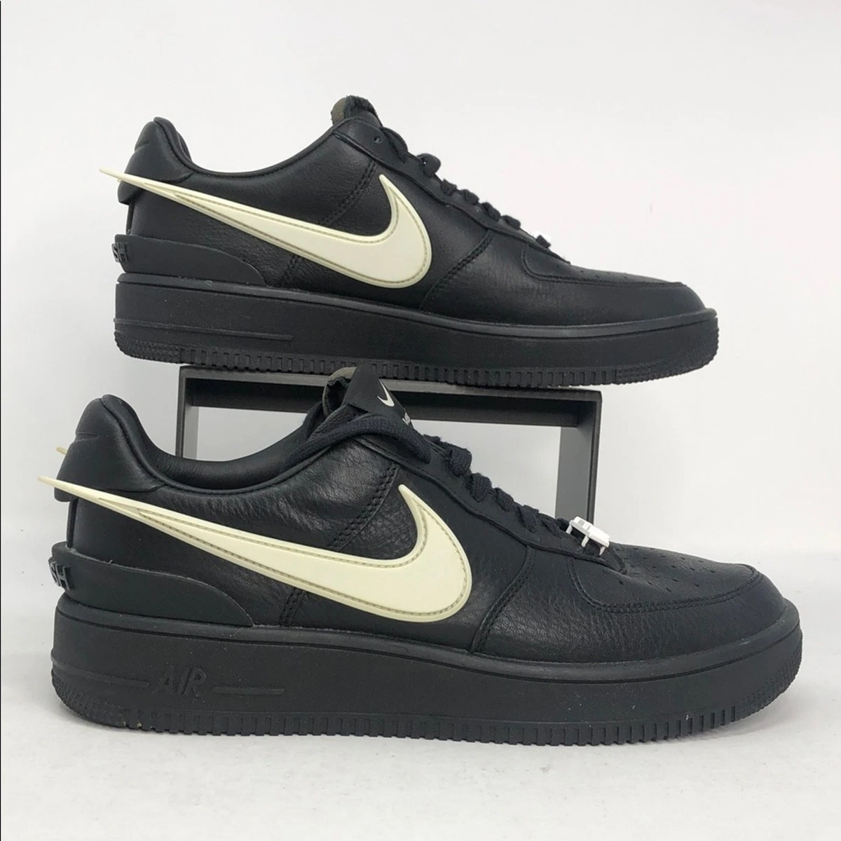 Las mejores ofertas en Nike AMBUSH x Air Force 1 Low Black | eBay