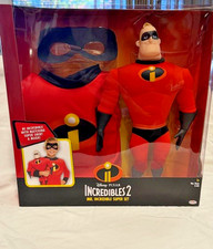 Disney Pixar Incredibles 2 Mr. Incredible Super Exclusive Set w/Kid  s Costume