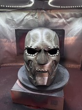 Máscara conceptual Doctor Doom Adi Granov texturizada portátil impresa en 3D