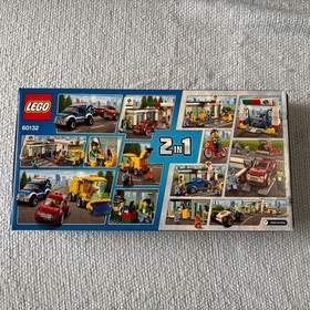 LEGO City 60132 Service Station New!