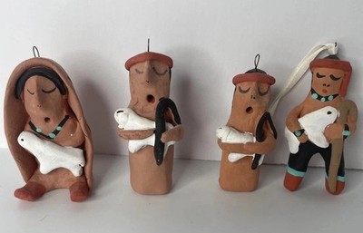 4 Native American Pueblo Navajo Pottery G. Betonie Story Telling Figures Signed