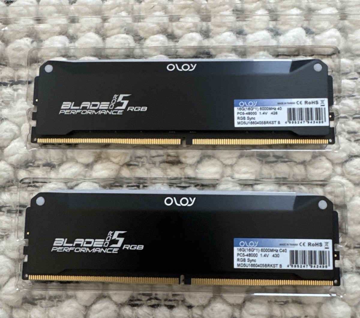 OLOy Blade RGB DDR5 32GB (2x16GB) 6000MHz DIMM RGB Sync PC5-48000