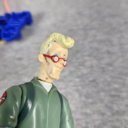 Egon Spengler 100% Complete The Real Ghostbusters Kenner Classics 1984 Hasbro - Picture 13 of 15