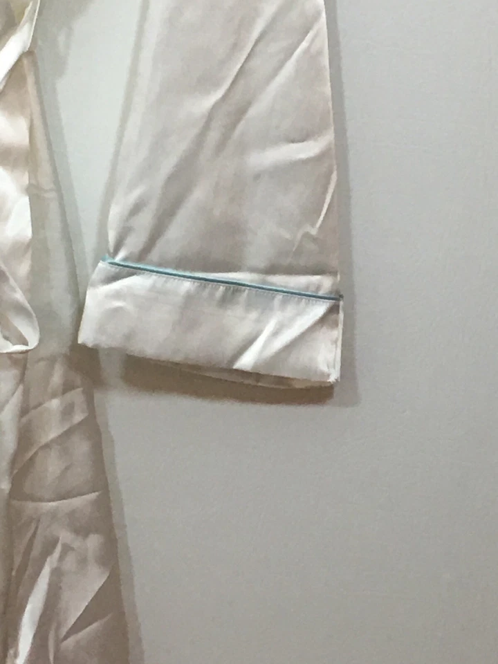 Apt.9 Damas Blanco Novias Bata Verde Azulado Bordado y Borde Novia Gráfico Cinturón Trasero Foto 2 de 4