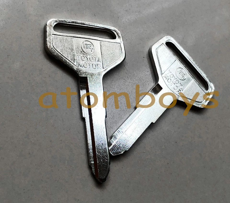 LLAVES EN BLANCO TOYOTA COROLLA KE30 TE31 TE37 TE51 TE38 KE35 KE50 KE55 KE70 TE71 TE72 Foto 4 de 4