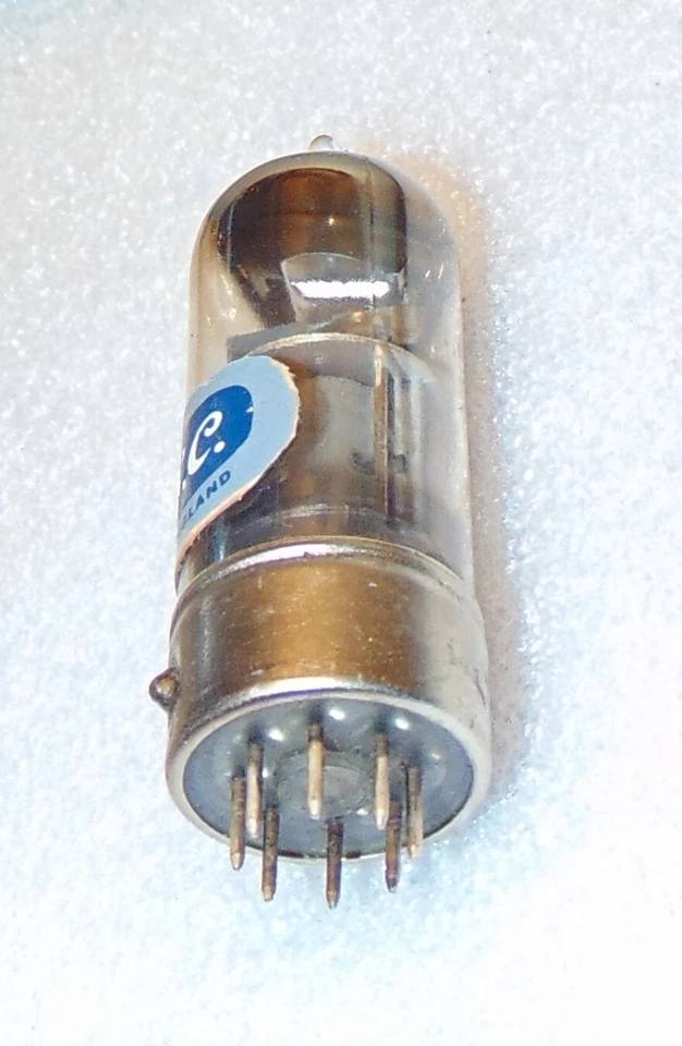 TUBO BASE DE METAL RARO CV3884 ECC87 ECC40 CALCOMANÍA GEC HECHA EN HOLANDA DE LA MÁS ALTA CALIDAD Foto 3 de 4