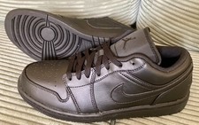 Air Jordan 1 Low, Triple Black, Größe EU 44, US 10, Neu und OVP 