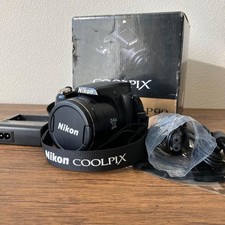 Fotocamera digitale Nikon COOLPIX P90 testata buone condizioni nera