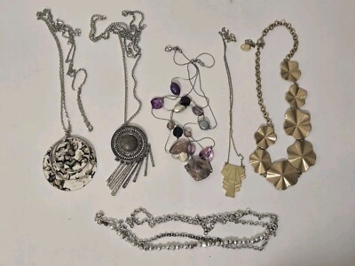 Costume Jewelry Lot Of 5 Necklaces Department Store Fashion Gold Tone