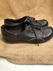 clarks womens casual shoes