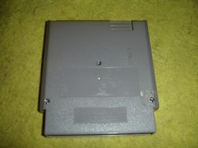 Seicross (Nintendo Entertainment System, 1988) With NES Sleve + a plastic case
