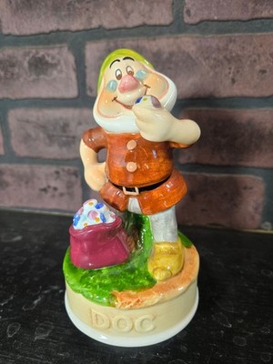 Disney Snow White and the Seven Dwarfs ''Doc'' Schmid Music Box - Clean & Works