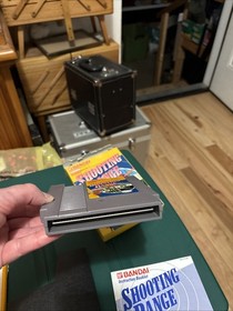Nintendo NES Shooting Range Light Gun Series Booklet With Box Tested