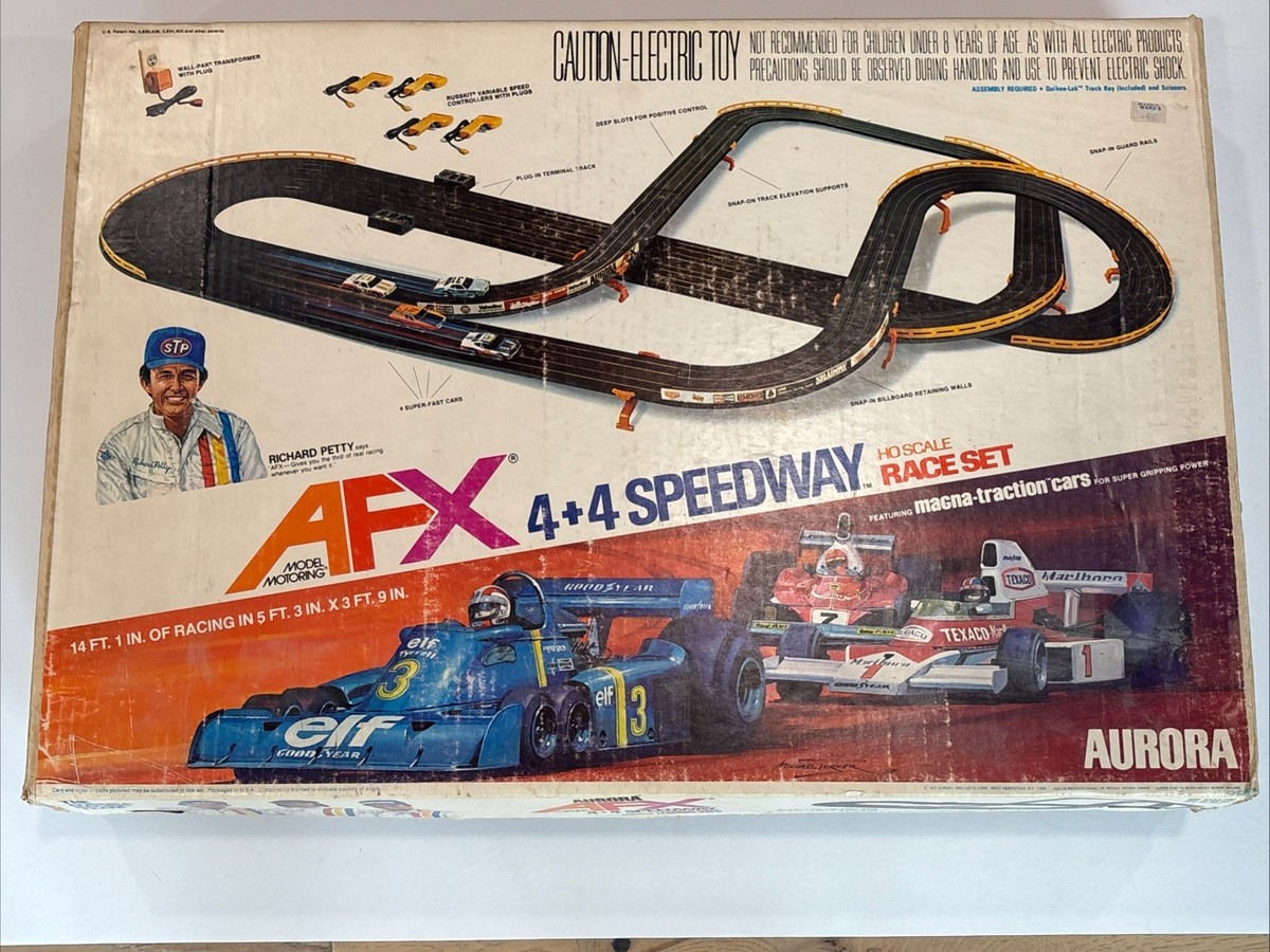 Afx Ho Slot Car Racing Sets Aurora AFX HO Slot Car 4x4 Speedway