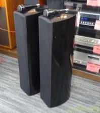 B&W (Bowers and Wilkins) 804 D2 Diamond Speakers Mint Condition