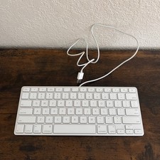 APPLE Wired Keyboard A1242
