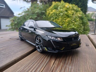 Miniature Peugeot 306 1/18 Ottomobile S16 Le Mans Rouge 1994 - Voiture