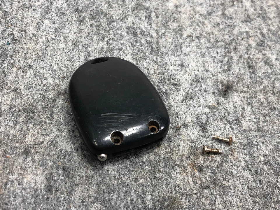 04 05 06 Pontiac GTO Llavero Mando a Distancia Placa Original Carcasa de Repuesto 92123129 Foto 3 de 4