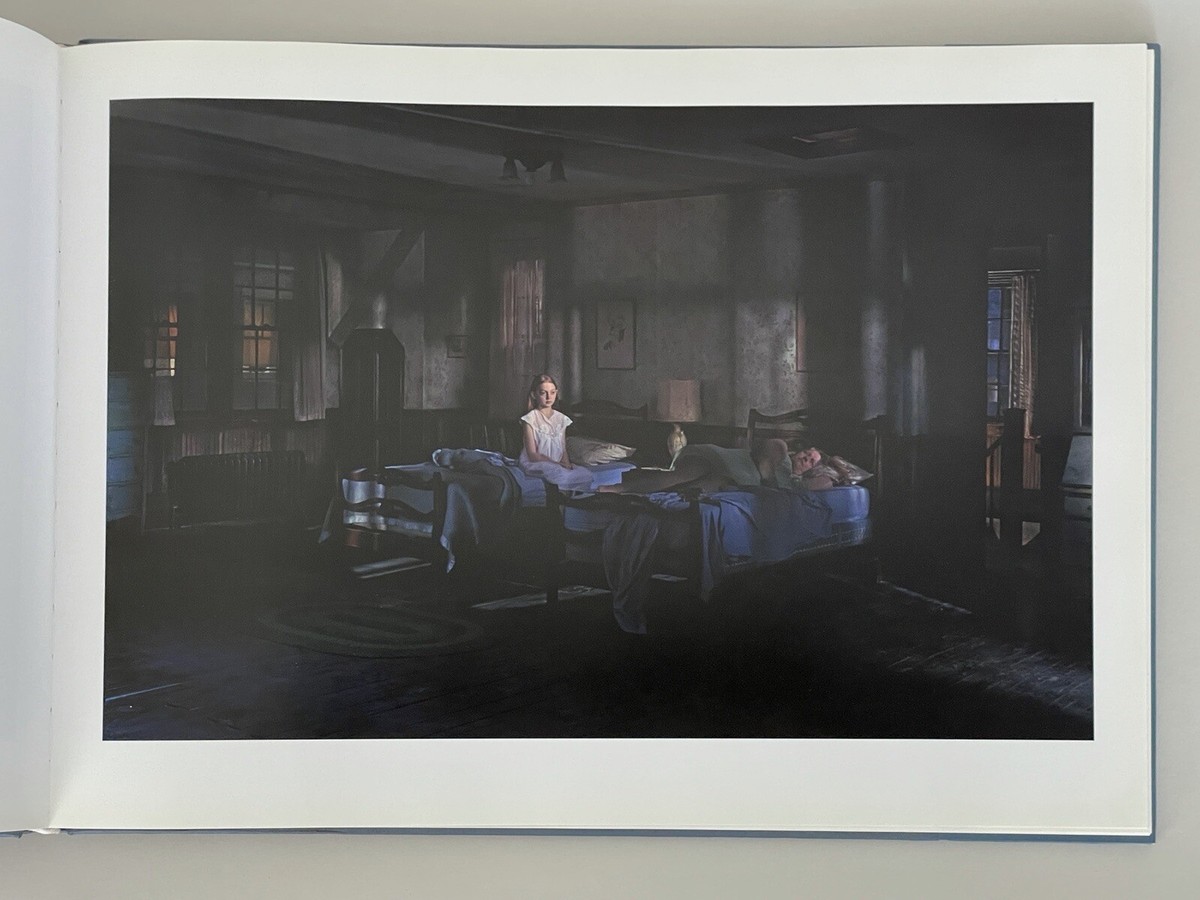 【未開封】Gregory Crewdson Beneath the Roses 未開封】Gregory Crewdson Beneath the Roses Gregory Crewdson 作品集