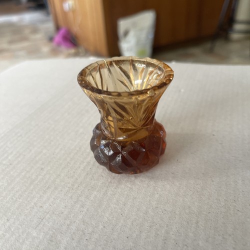 AMBER DEPRESSION GLASS THISTLE VASE - Picture 3 of 8