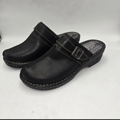 Eastland Mae Leather Slip On Women s Clogs shoes Size: 11W new wo Tags Black