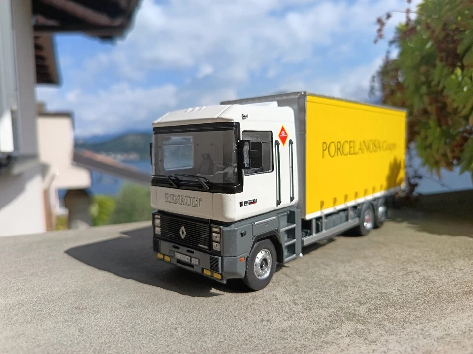 Camion D'Epoca Vintage Truck Renault Porcelanos AE500 Magnum Die Cast Model 1/43 - Immagine 3 di 4