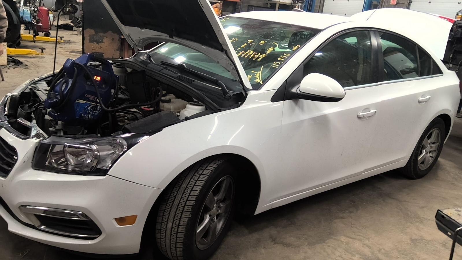 Used Infotainment Display fits: 2016 Chevrolet Cruze driver information VIN 1 4t