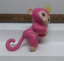 FINGERLINGS Interactive Fingerling Pink Monkey BELLA by WowWee Works 