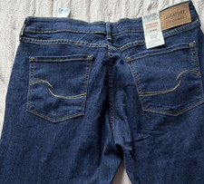 Signature by Levi Strauss & Co. Women s Mid-R...
