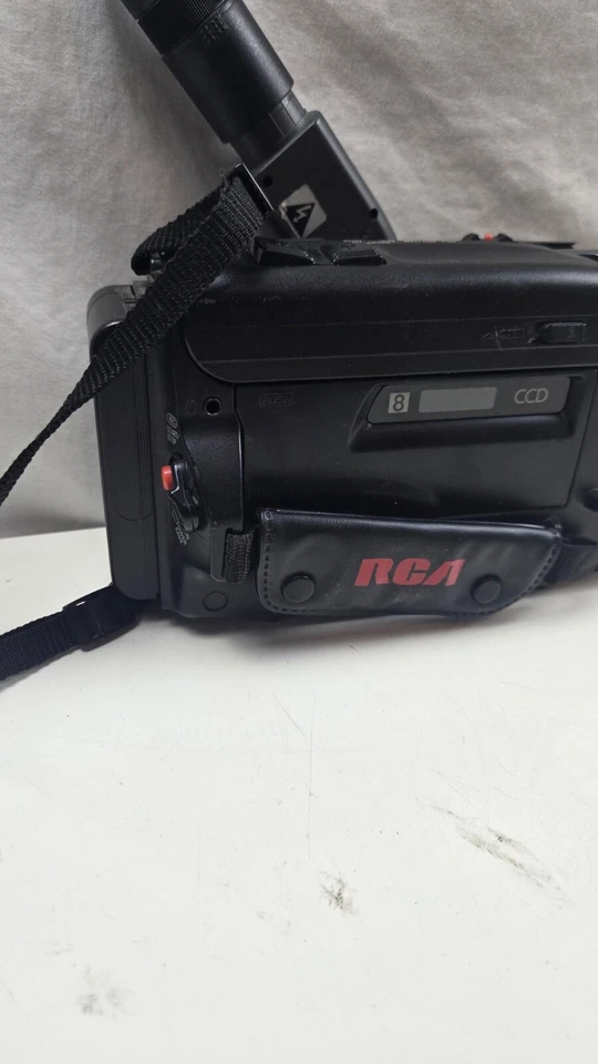 Vintge RCA Camcorder Black Viewfinder Zoom Function Cassette Slot Not Tested - Image 3 of 4
