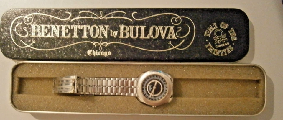Benetton by bulova chicago 90' Retro Vintage - Photo 1/1