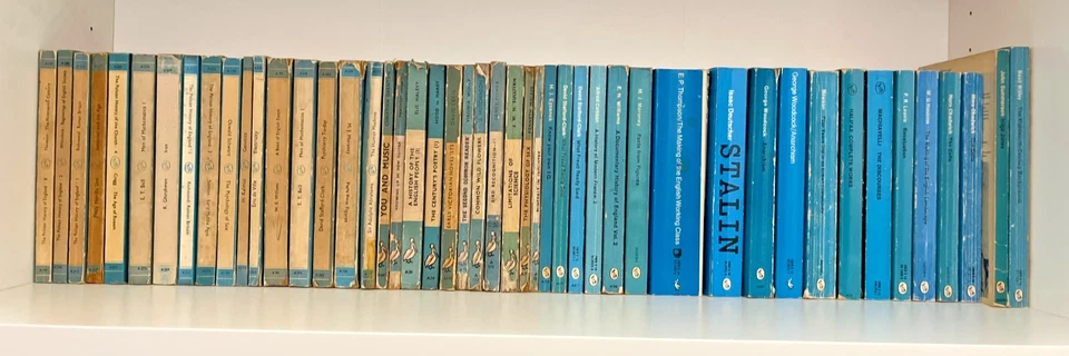 Pelican Books Collection 105 Vols History Philosophy Science Sociology Mixed Lot - Image 3 of 4