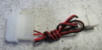 Adapter 4-pol Molex Stift 12V auf 2-pol Mini-Stecker Netzteil PC Strom Adapter