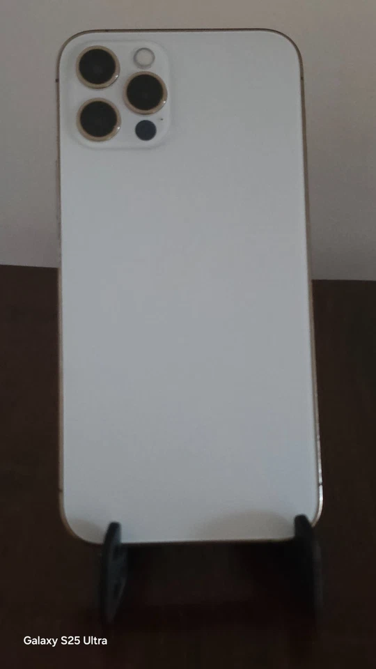 IPhone 12 pro bianco 6x128 gb 5G 12 mpx 4K.Sbloccato - Immagine 3 di 4