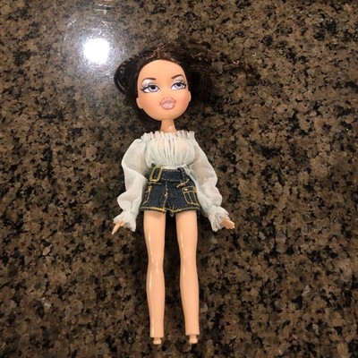 BRATZ Doll Yazmin 2001 1st Ed Missing Shoes