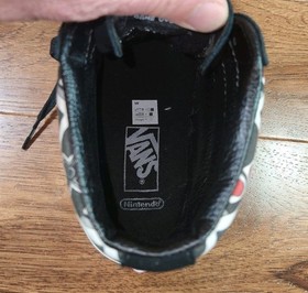 VANS Nintendo NES Controller "GAME OVER" High Top Lace Up Sneakers Men's Size 11