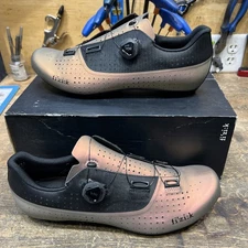 Fi’zi:k Cycling Shoe Tempo Overcurve R4 Iridescent 46.0 3-Bolt