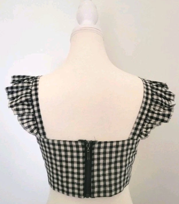 Top corto vintage Cottagecore Boho guinga negro blanco crudo detalle aleteo Foto 4 de 4