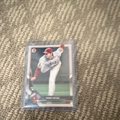 Topps Shohei Ohtani #17 Los Angeles Angels MLB Base Set bsbl Card Rookie card