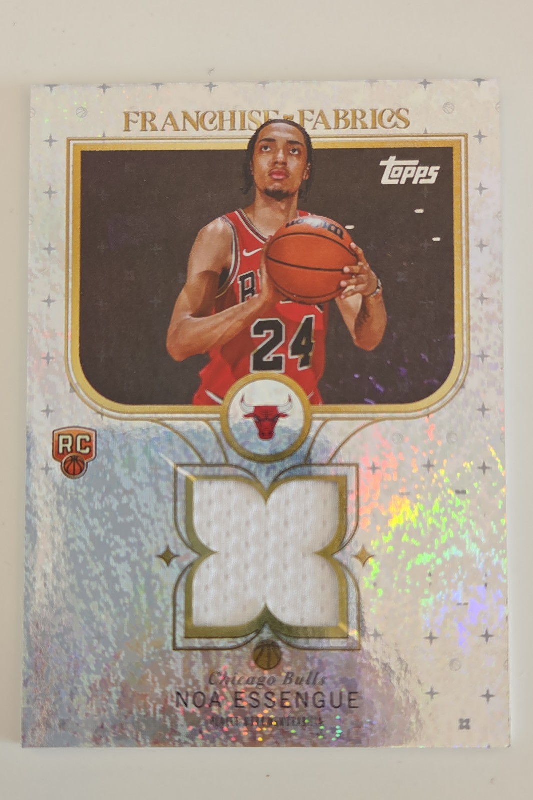 2025-26 Topps - Franchise Fabrics Noa Essengue #FF-NE Holofoil (MEM, RC)
