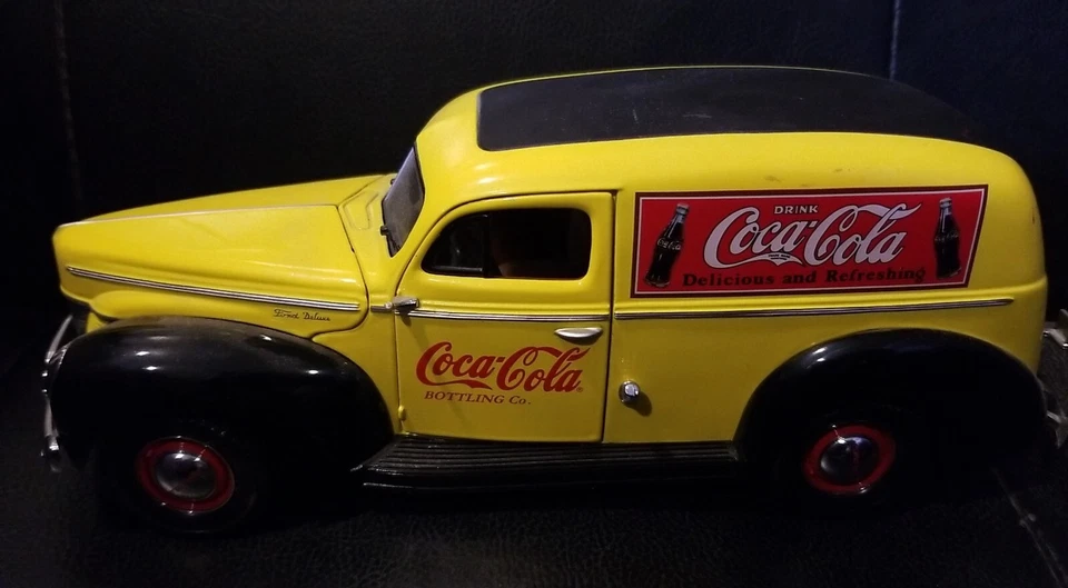 Matchbox Coca Cola 1940 Ford Sedan Delivery 1:20 DieCast - no box *read* - Image 2 of 4